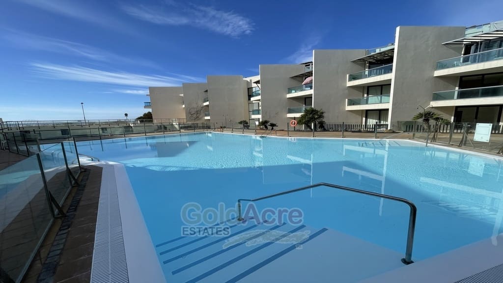 4 bedroom Apartment for sale in El Cotillo with pool - € 311,430 (Ref: 7664858)