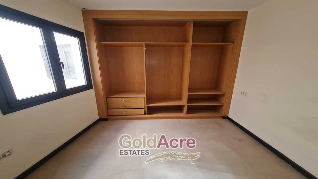 4 bedroom Apartment for sale in El Cotillo with pool - € 311,430 (Ref: 7664858)