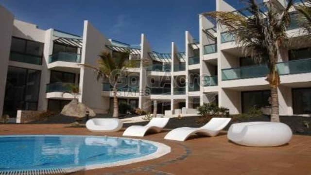 2 Zimmer Apartment zu verkaufen in El Cotillo, La Oliva mit Pool - 307.170 € (Ref: 7743298)