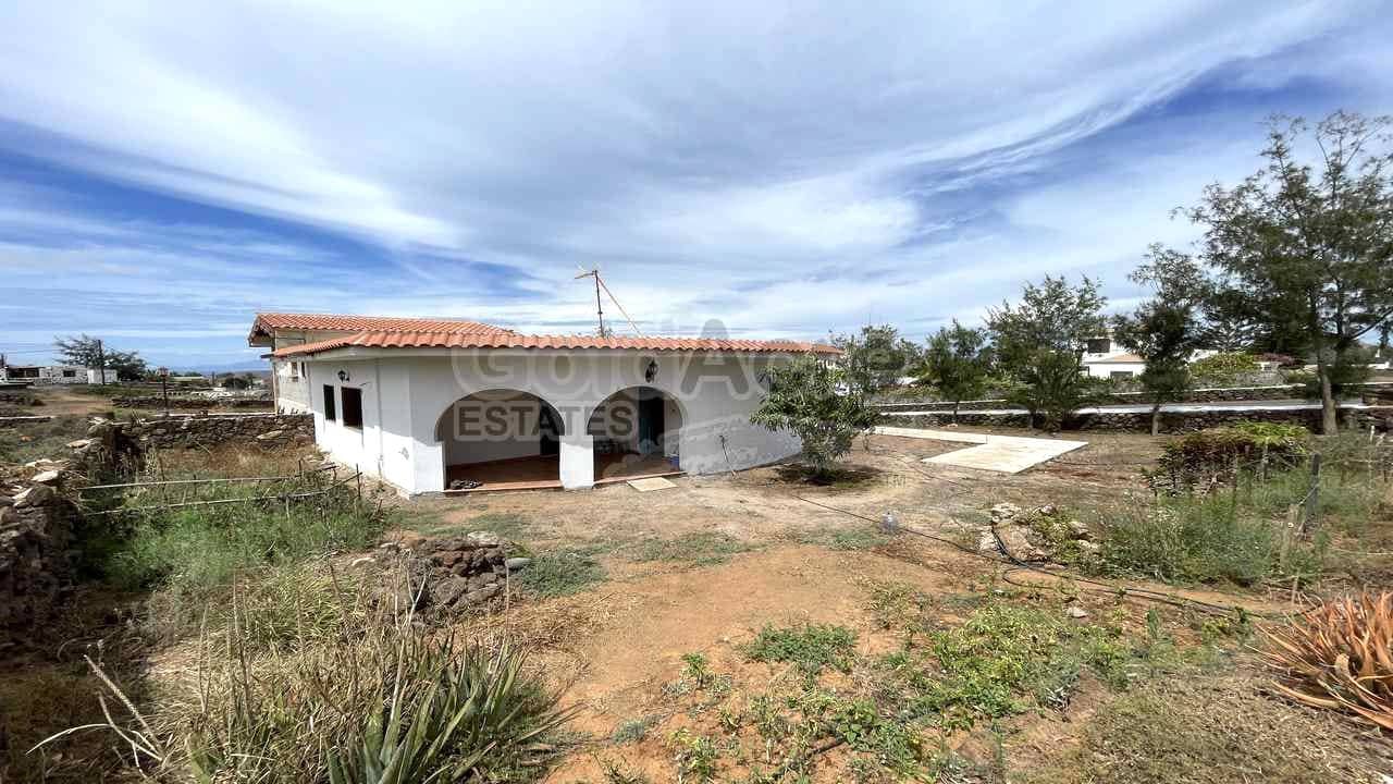 2 slaapkamer Villa te koop in Villaverde - € 285.000 (Ref: 7754028)