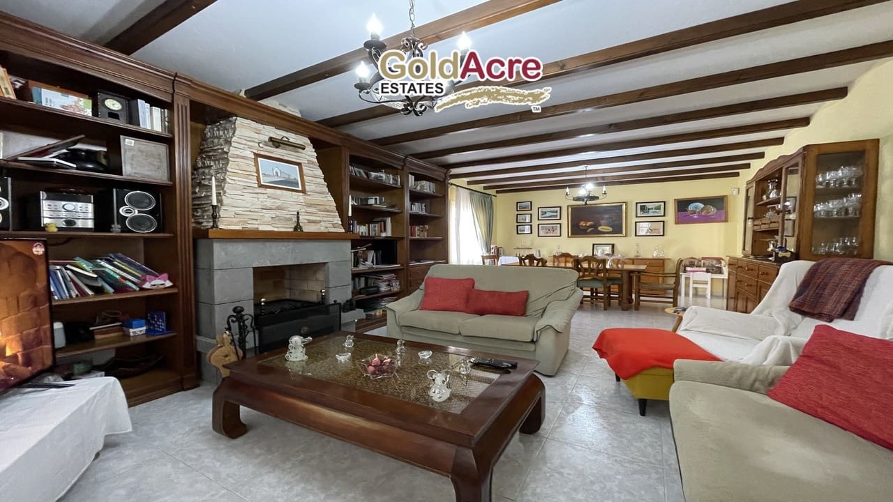 3 soveværelse Villa til salg i Villaverde - € 850.000 (Ref: 8187206)