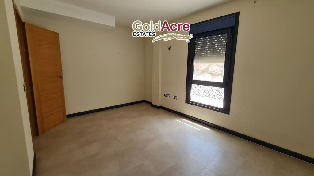 4 bedroom Apartment for sale in El Cotillo with pool - € 336,960 (Ref: 8246846)