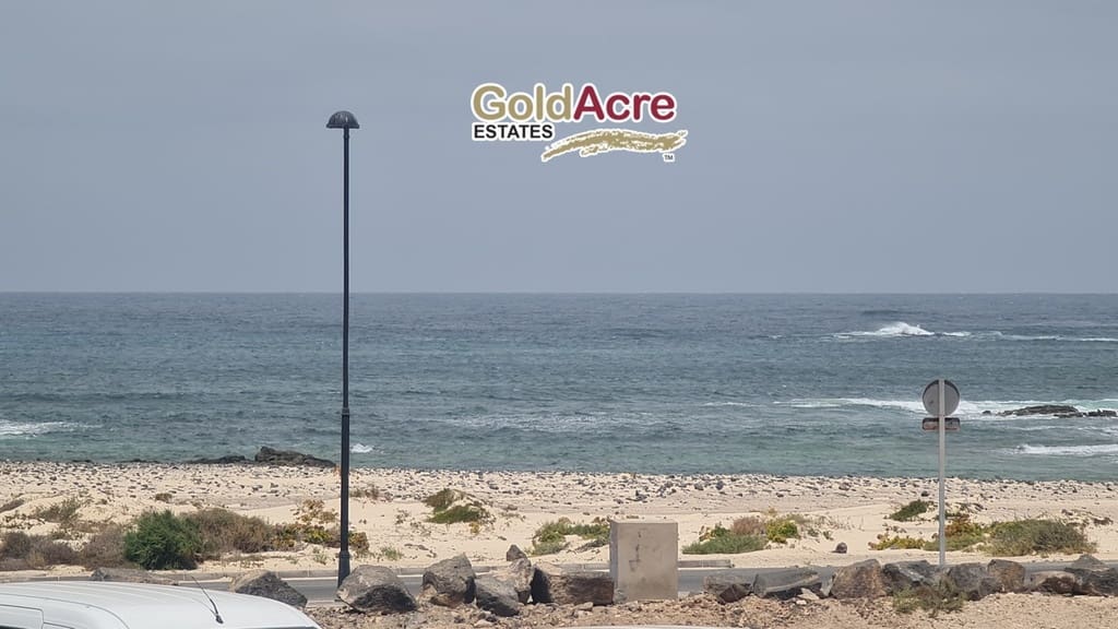4 bedroom Apartment for sale in El Cotillo with pool - € 336,960 (Ref: 8246846)
