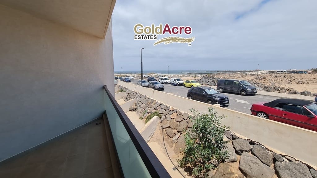 4 bedroom Apartment for sale in El Cotillo with pool - € 336,960 (Ref: 8246846)