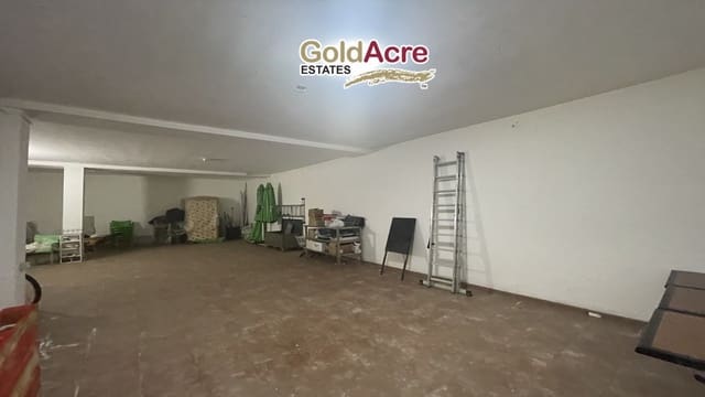 Commercial for sale in Corralejo, La Oliva - € 425,000 (Ref: 8318431)