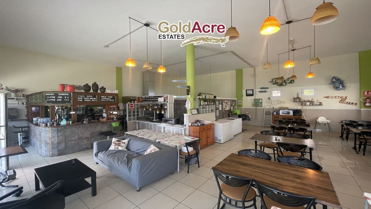 Erhverv til salg i Corralejo - € 425.000 (Ref: 8318431)