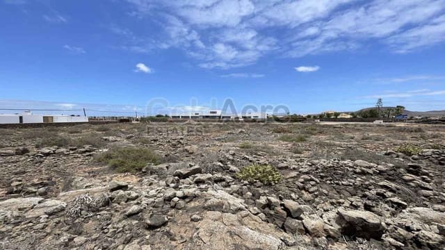 Mark till salu i Lajares, La Oliva - 199 000 € (Ref: 8374005)