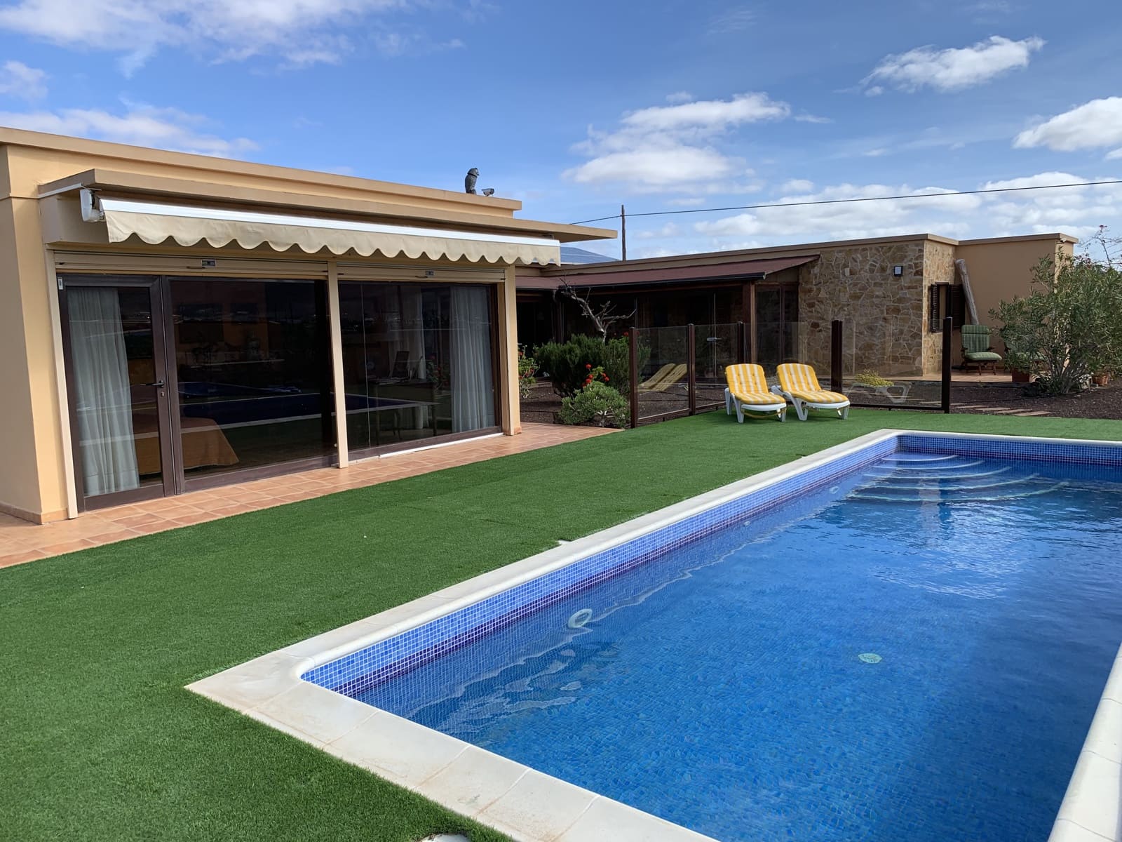 4 bedroom Finca/Country House for sale in Tesejerague with pool - € 795,000 (Ref: 8434184)