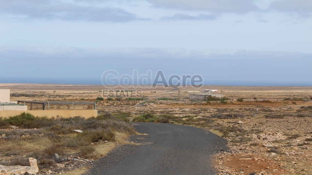 Undeveloped Land for sale in Tindaya - € 80,000 (Ref: 8434189)