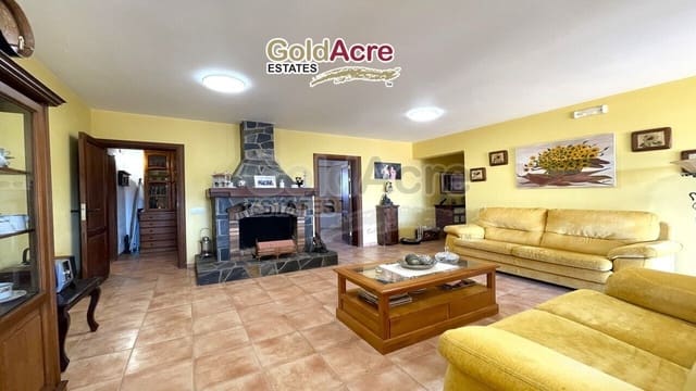 3 soveværelse Villa til salg i Villaverde, La Oliva - € 575.000 (Ref: 8454460)