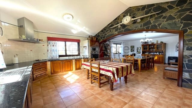 3 chambre Villa/Maison à vendre à Villaverde, La Oliva avec garage - 575 000 € (Ref: 8454460)