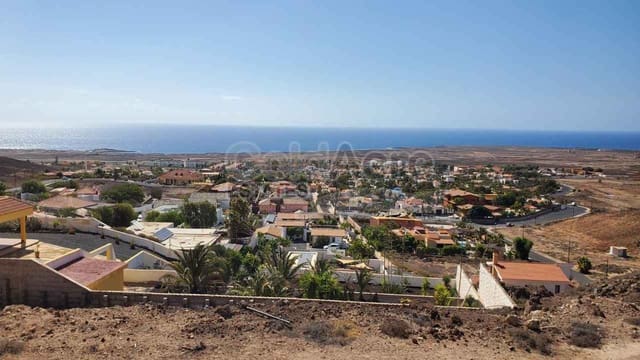 Grunde uden byggetilladelser til salg i Parque Holandés, La Oliva - € 185.000 (Ref: 8574059)