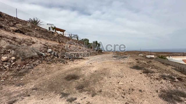 Grunde uden byggetilladelser til salg i Parque Holandés, La Oliva - € 185.000 (Ref: 8574059)