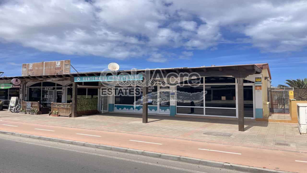 Comercial para venda em Corralejo - 275 000 € (Ref: 8614925)