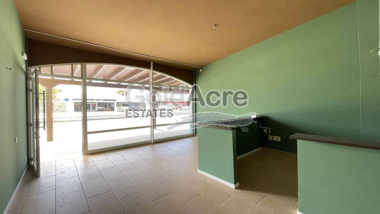 Comercial para venda em Corralejo - 275 000 € (Ref: 8614925)