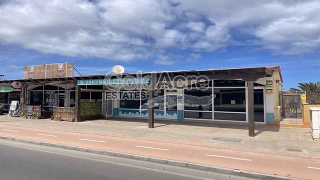 Kommersiell till salu i Corralejo, La Oliva - 275 000 € (Ref: 8614925)