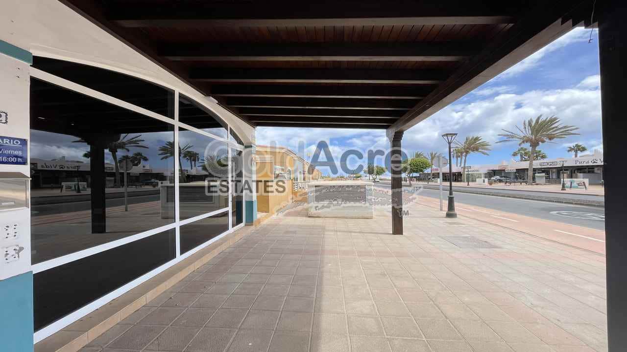 Comercial para venda em Corralejo - 275 000 € (Ref: 8614925)