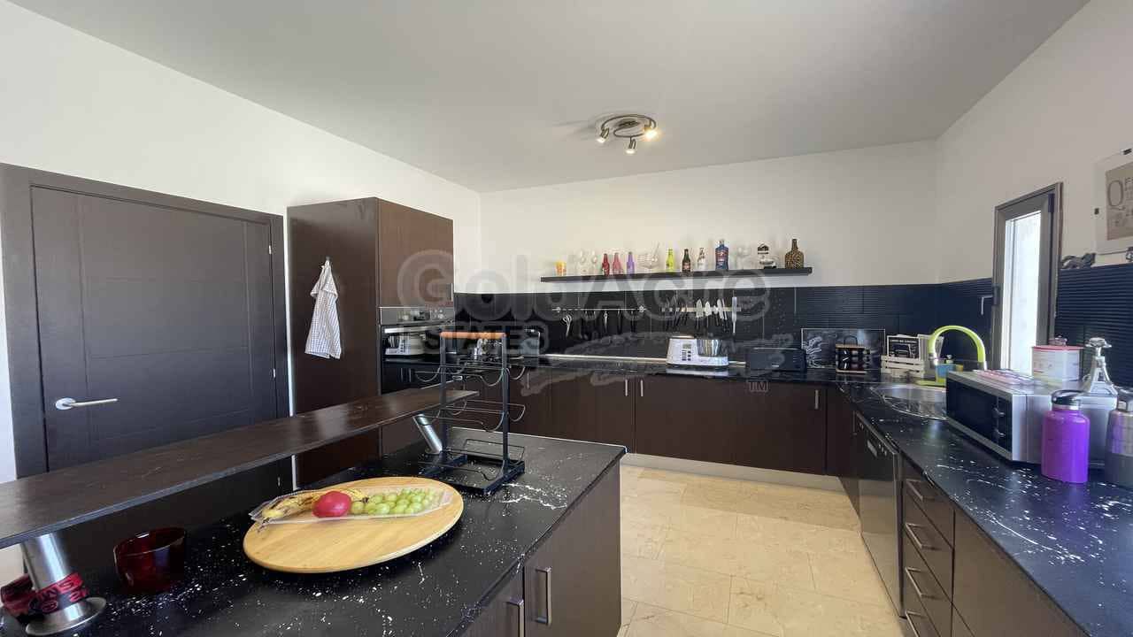 4 soveværelse Villa til salg i Gran Tarajal med swimmingpool - € 450.000 (Ref: 8640626)