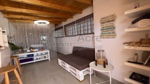 4 soveværelse Villa til salg i Gran Tarajal, Tuineje med swimmingpool - € 450.000 (Ref: 8640626)