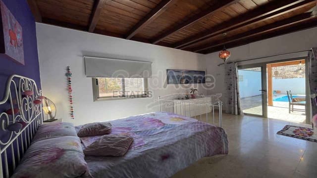 4 soveværelse Villa til salg i Gran Tarajal, Tuineje med swimmingpool - € 450.000 (Ref: 8640626)