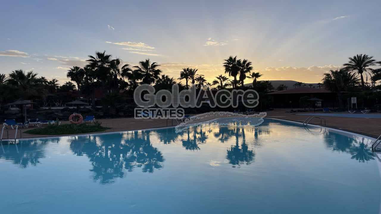 1 soveværelse Penthouse til salg i Corralejo med swimmingpool - € 210.000 (Ref: 8669893)