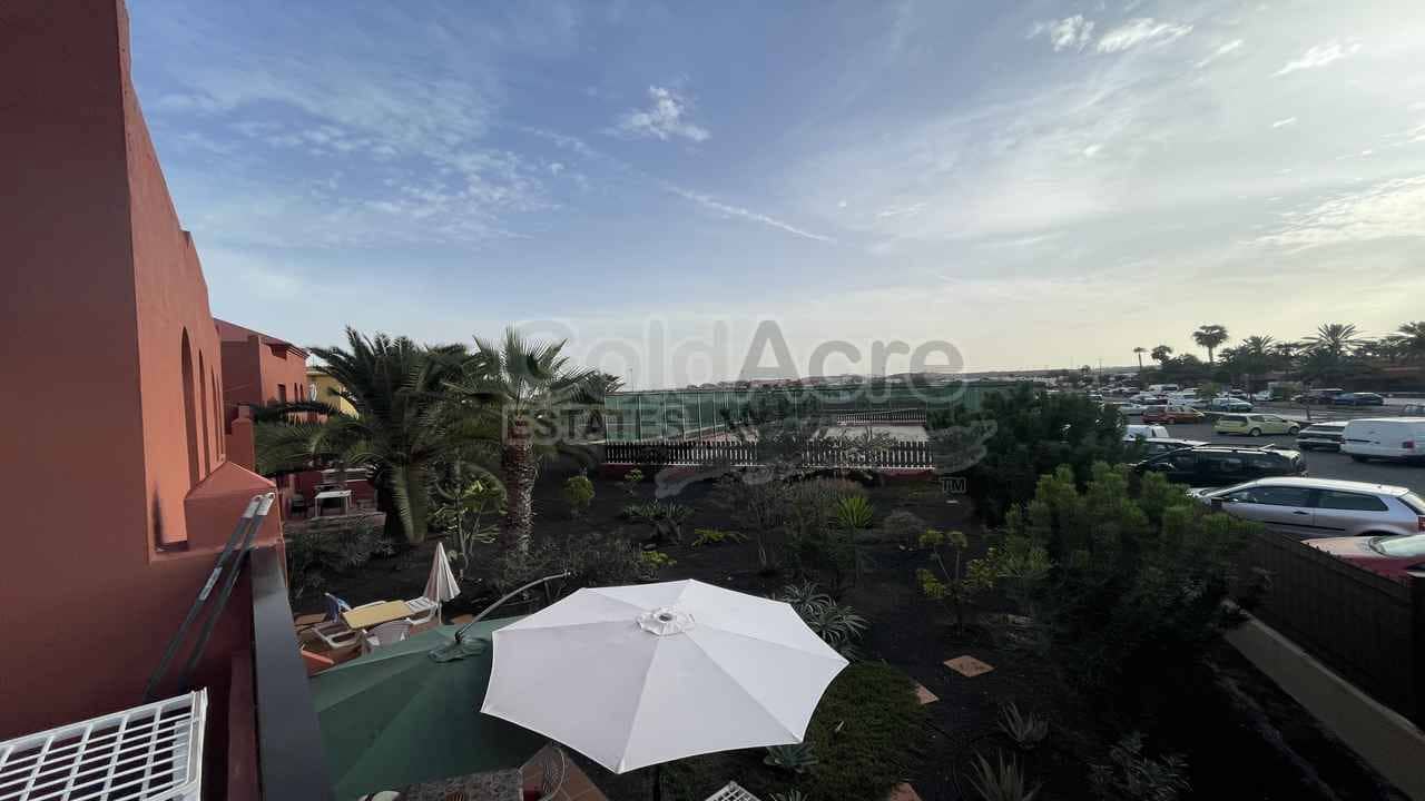 1 soveværelse Penthouse til salg i Corralejo med swimmingpool - € 210.000 (Ref: 8669893)