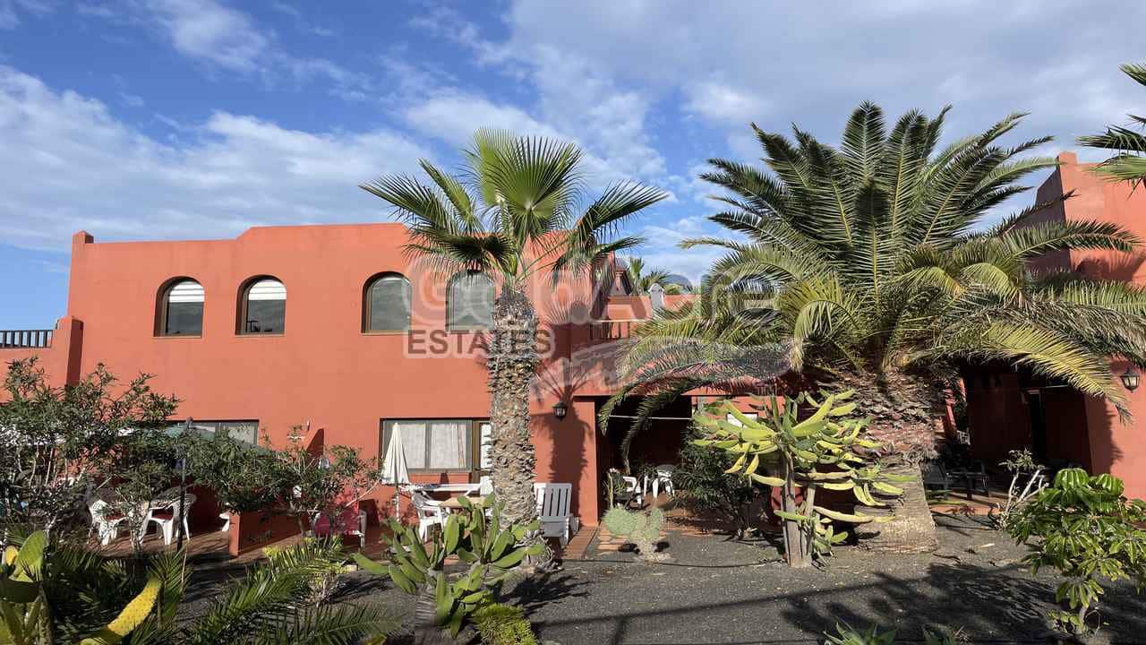 1 soveværelse Penthouse til salg i Corralejo med swimmingpool - € 210.000 (Ref: 8669893)