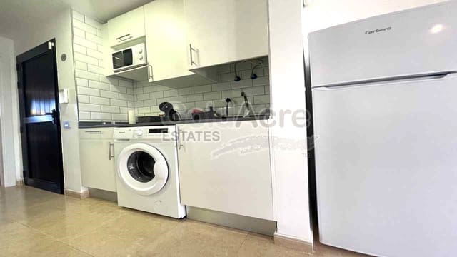 1 slaapkamer Appartement te koop in Corralejo, La Oliva - € 210.000 (Ref: 8671557)