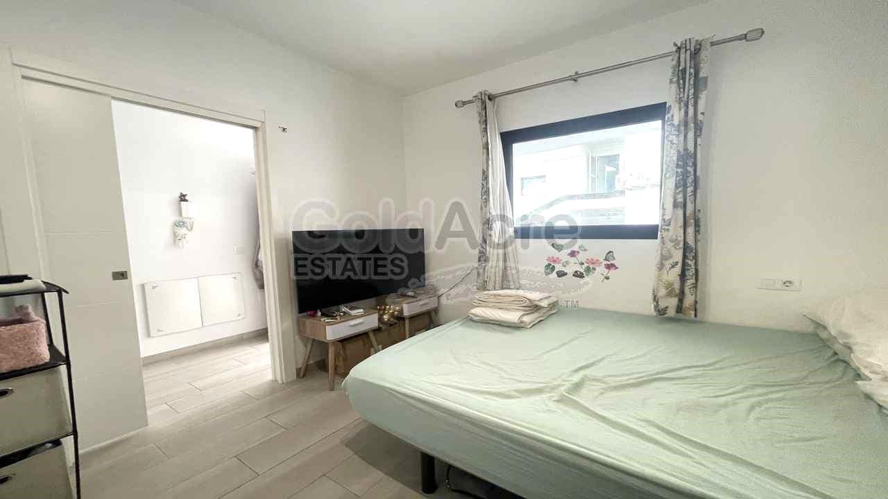 1 bedroom Apartment for sale in Corralejo - € 169,000 (Ref: 8706746)