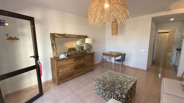 Apartamento de 1 habitación en Corralejo, La Oliva en venta con piscina - 147.870 € (Ref: 8763186)