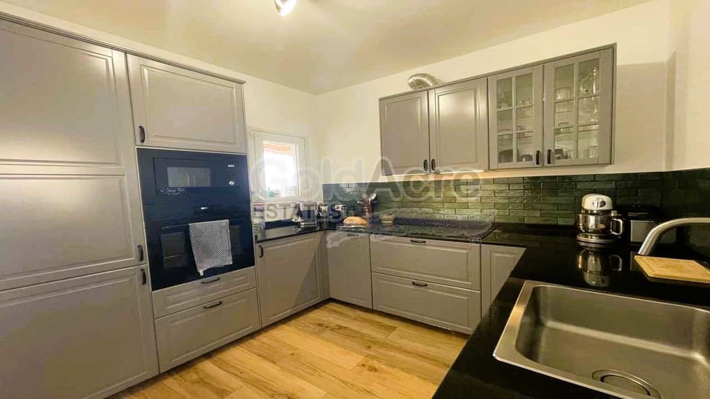 4 bedroom Villa for sale in El Time with pool garage - € 495,000 (Ref: 8796962)