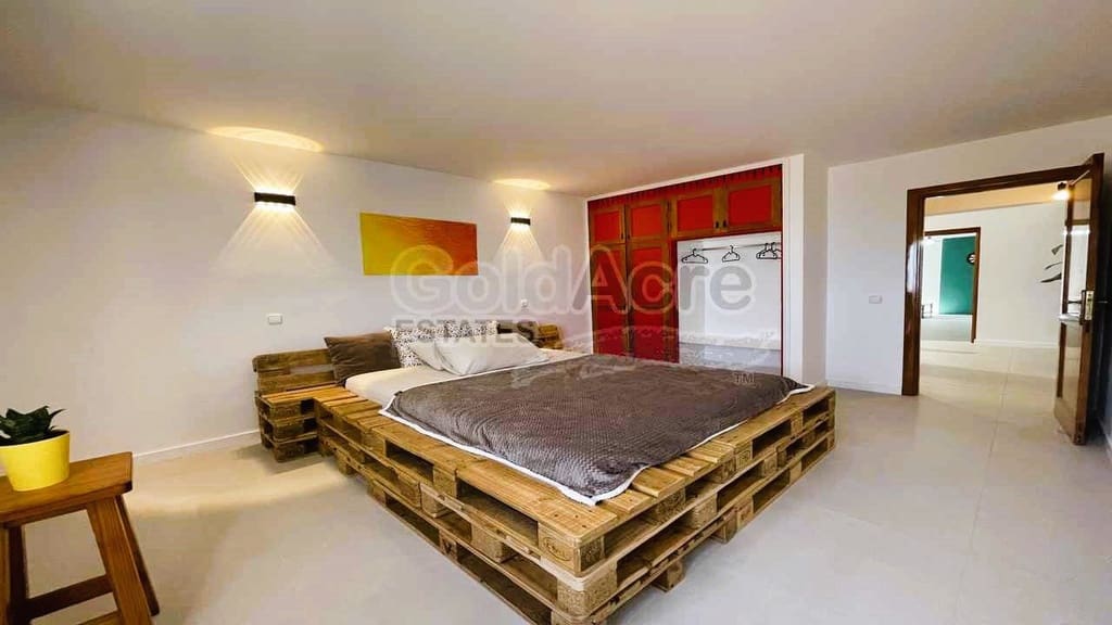 4 bedroom Villa for sale in El Time with pool garage - € 495,000 (Ref: 8796962)