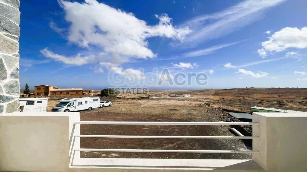 4 bedroom Villa for sale in El Time with pool garage - € 495,000 (Ref: 8796962)