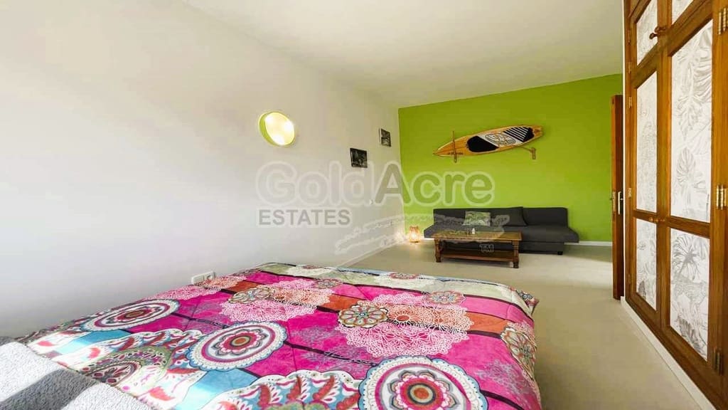 4 bedroom Villa for sale in El Time with pool garage - € 495,000 (Ref: 8796962)