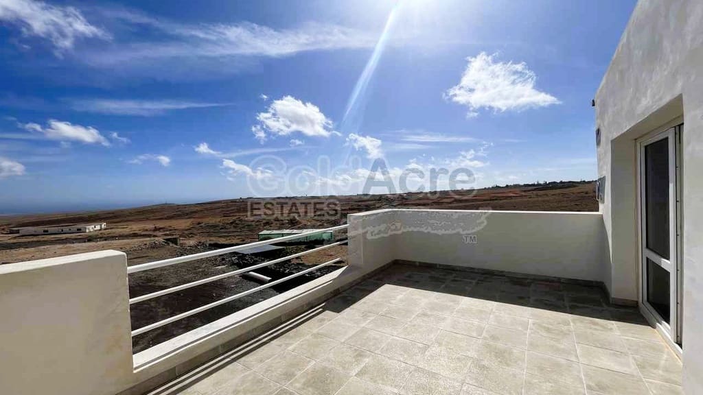 4 bedroom Villa for sale in El Time with pool garage - € 495,000 (Ref: 8796962)