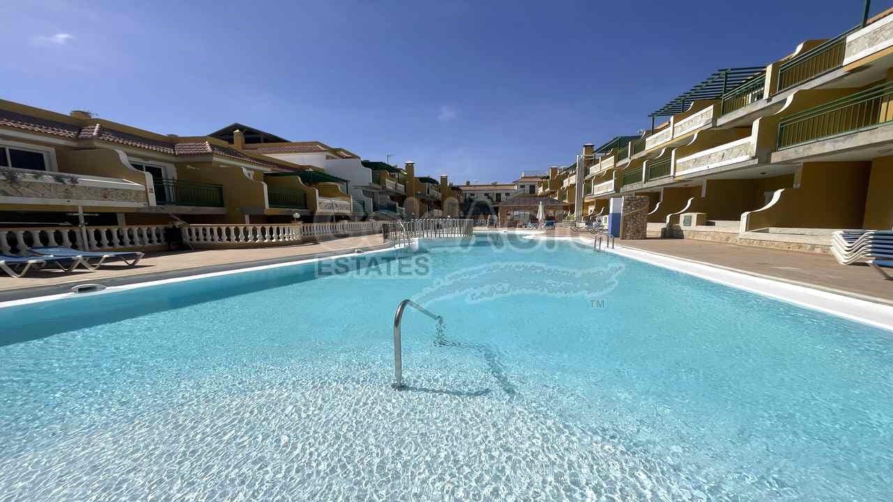 1 bedroom Apartment for sale in Caleta de Fuste - € 93,000 (Ref: 8854559)