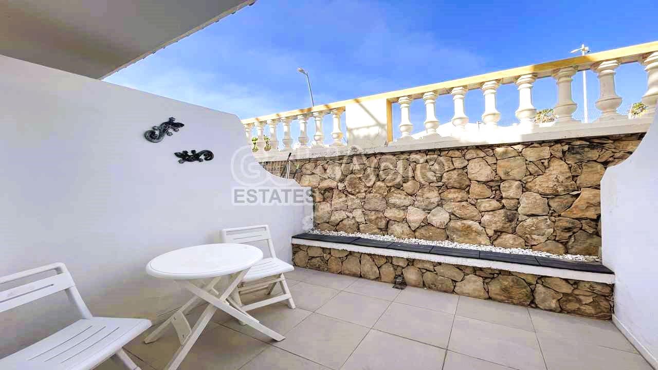 1 bedroom Apartment for sale in Caleta de Fuste - € 93,000 (Ref: 8854559)