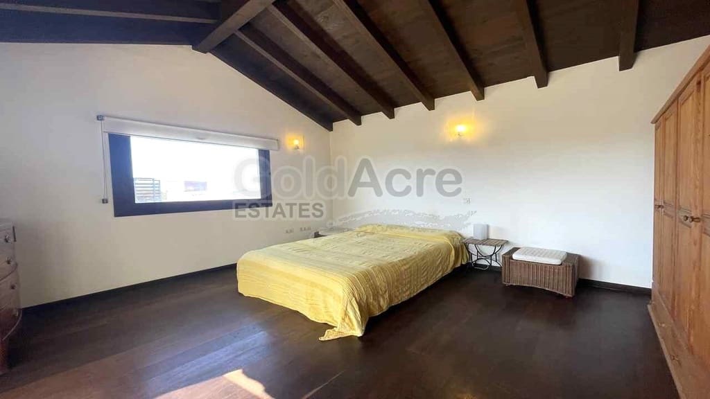 3 bedroom Villa for sale in Lajares with pool - € 735,000 (Ref: 8879321)