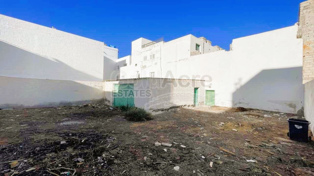 Grunde uden byggetilladelser til salg i Corralejo - € 240.000 (Ref: 8887368)