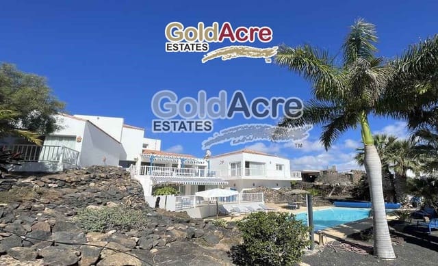 4 soveværelse Villa til salg i El Cotillo, La Oliva med swimmingpool - € 1.200.000 (Ref: 8899698)