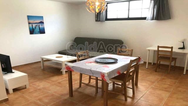 2 Zimmer Villa zu verkaufen in Corralejo, La Oliva mit Pool - 565.000 € (Ref: 8925962)