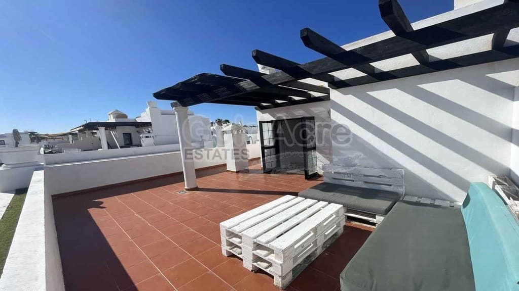 2 sypialnia Willa na sprzedaż w Corralejo z basenem - 450 000 € (Ref: 8929758)