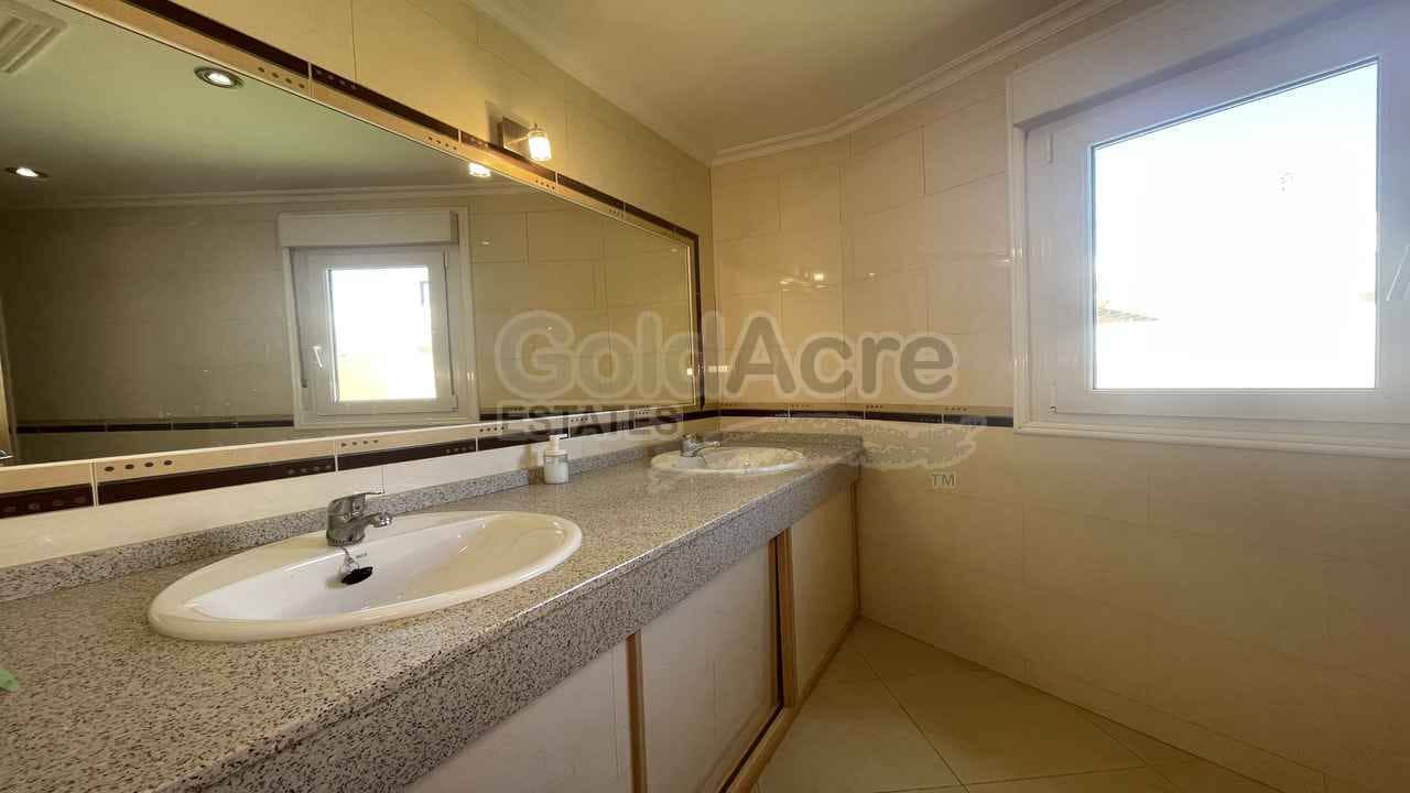 3 slaapkamer Villa te koop in Antigua - € 1.250.000 (Ref: 8951271)