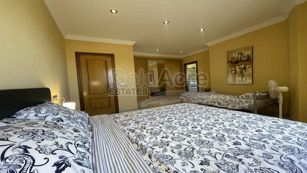 3 sypialnia Willa na sprzedaż w Antigua z basenem garażem - 1 050 000 € (Ref: 8951271)
