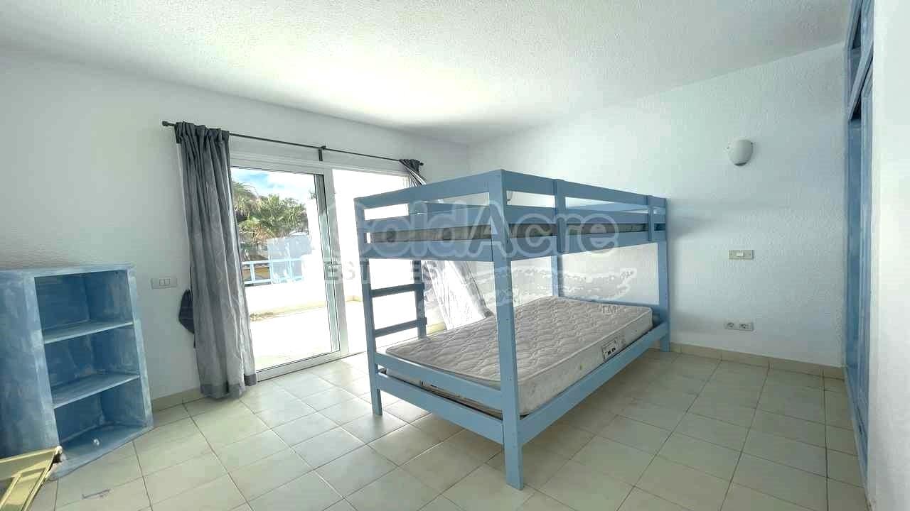 8 soveværelse Villa til salg i Corralejo - € 2.450.000 (Ref: 9050586)