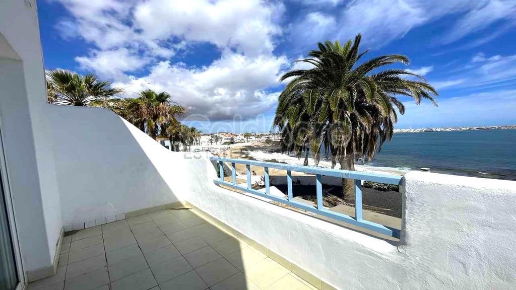 8 soverom Villa til salgs i Corralejo - € 2 450 000 (Ref: 9050586)