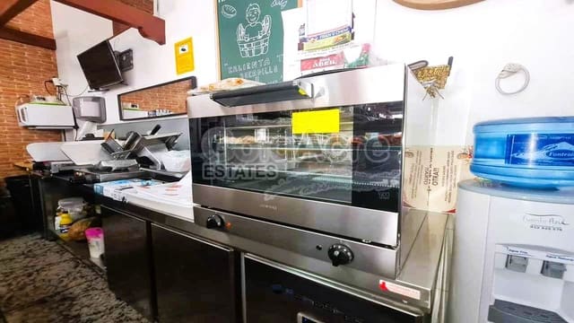 Komercyjne na sprzedaż w Puerto del Rosario - 160 000 € (Ref: 9050602)