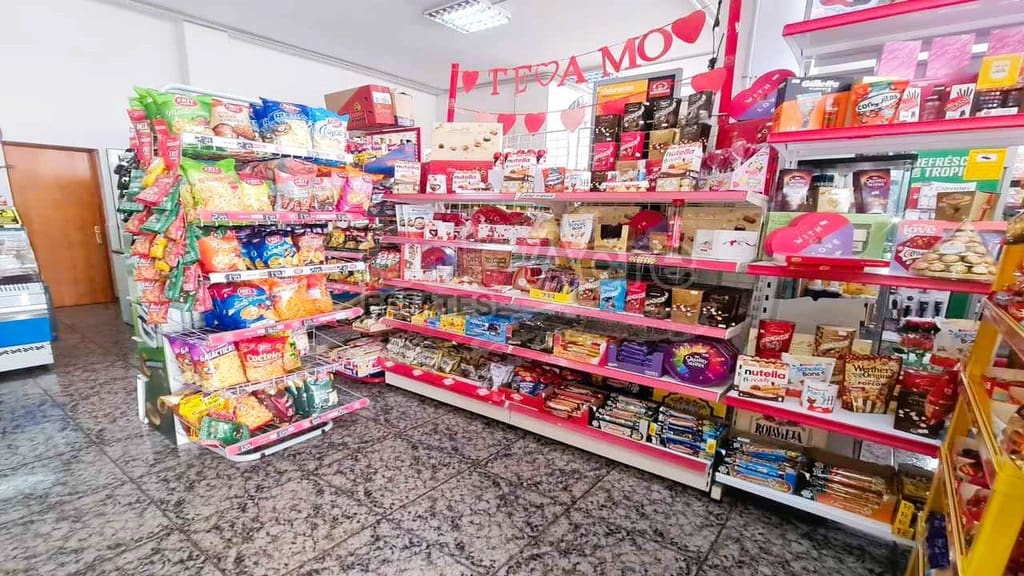 Kommersiell til salgs i Puerto del Rosario - € 160 000 (Ref: 9050602)