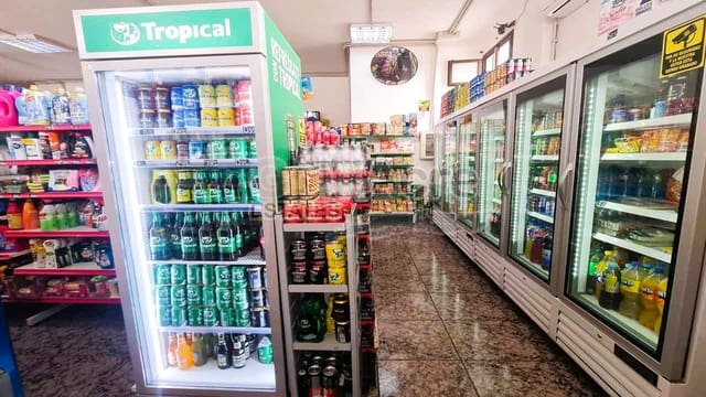 Komercyjne na sprzedaż w Puerto del Rosario - 160 000 € (Ref: 9050602)