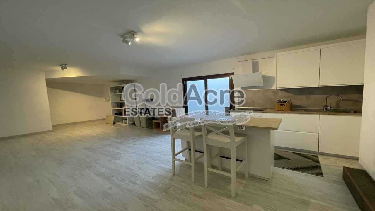 4 soveværelse Villa til salg i Corralejo med swimmingpool - € 989.000 (Ref: 9050835)